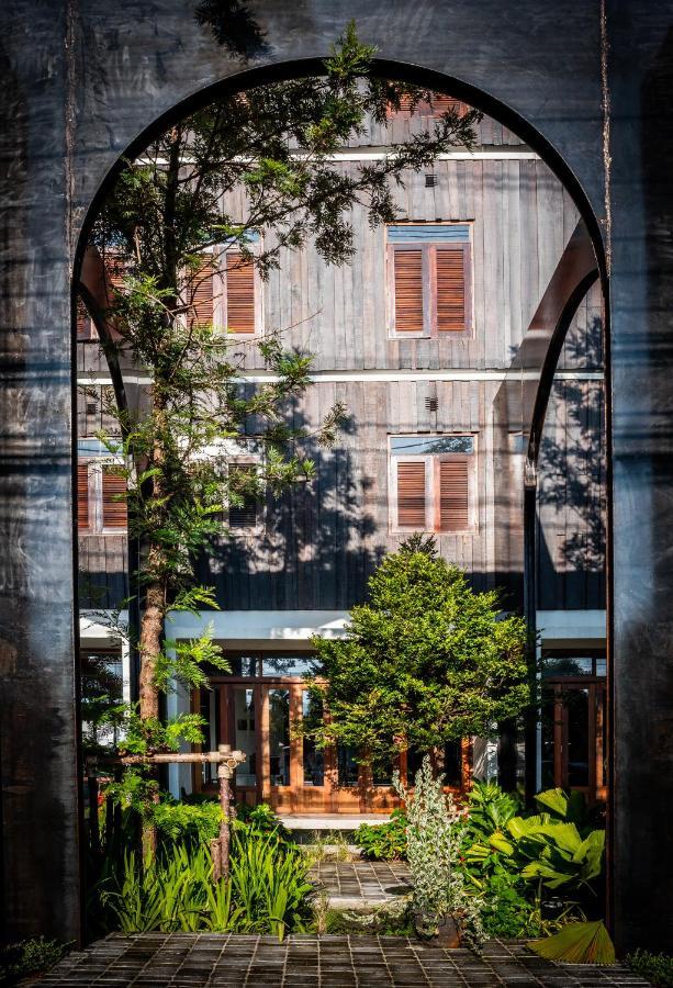 Hotel Gahn - Sha Plus Кхаулак Экстерьер фото